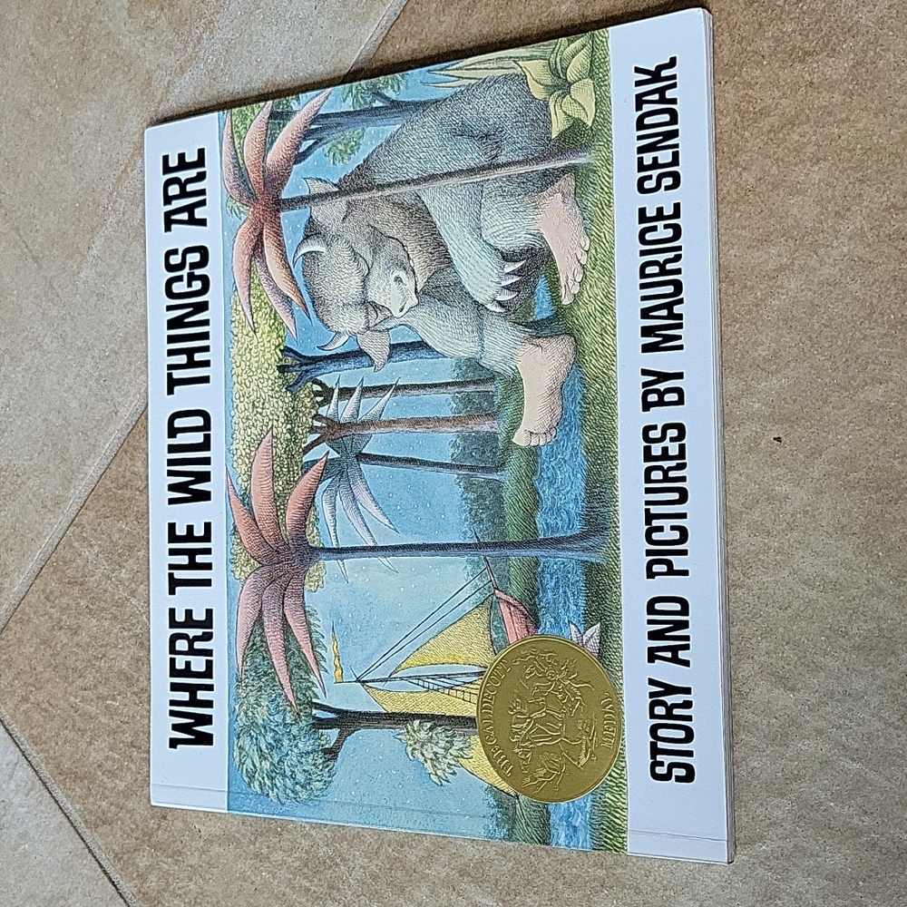 Kids book bundle, 8 books - Picture 8 of 11